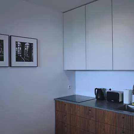 Portova By Oneapartments Premium *