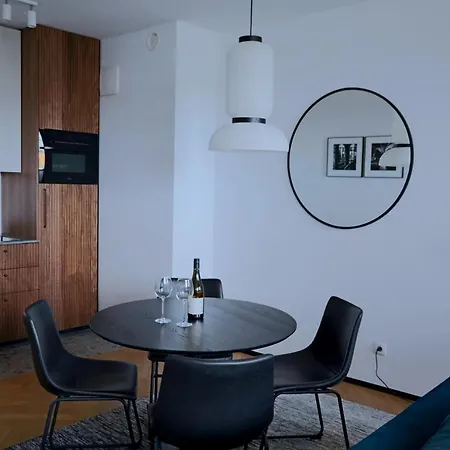 Apartment Portova By Oneapartments Premium